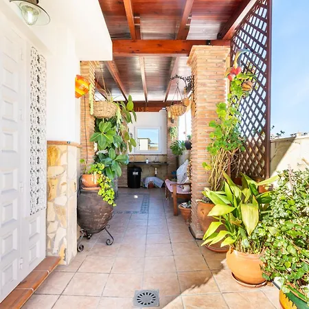 Mcgomez House *
